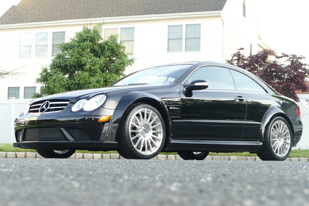 Mercedes-Benz CLK 63 AMG doi 2008 thet gia hon 2 ty dong