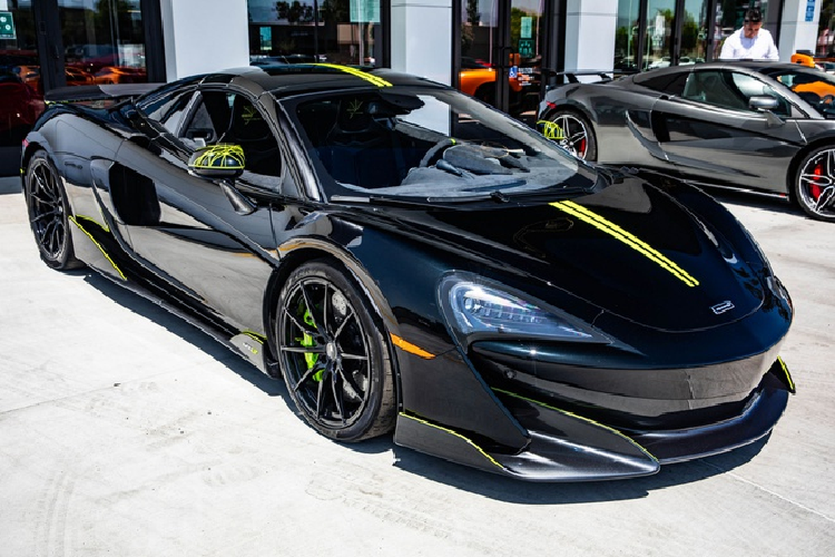 McLaren 600LT Spider Segestria Borealis, “nhen doc” chi co 12 chiec