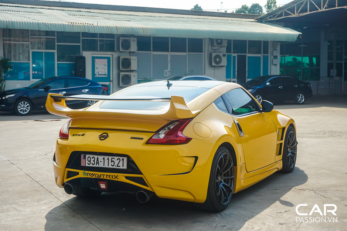 Ngam xe the thao Nissan 370Z do “khung” tai Binh Phuoc-Hinh-3