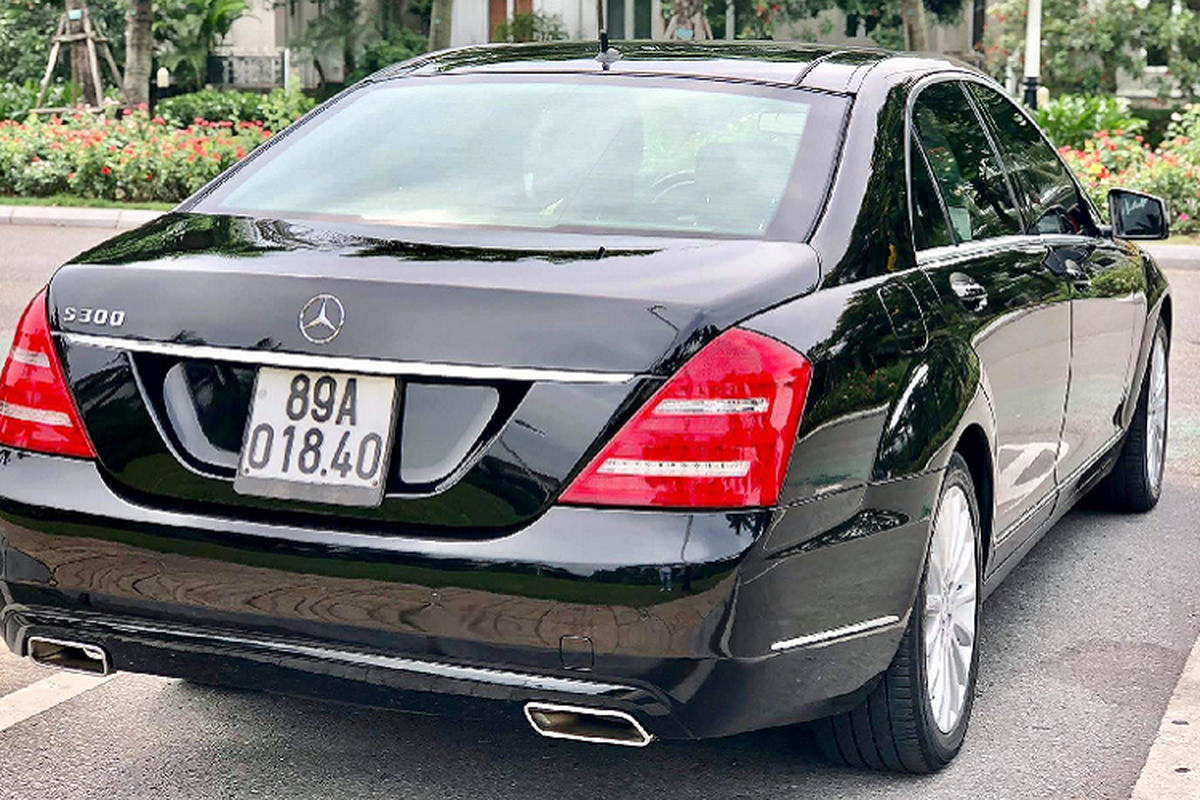 Mercedes-Benz S300 dung 8 nam, chi 999 trieu tai Hung Yen-Hinh-7