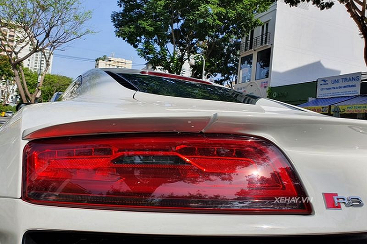 Audi R8 nang cap nhu phien ban V10 moi o Sai Gon-Hinh-2