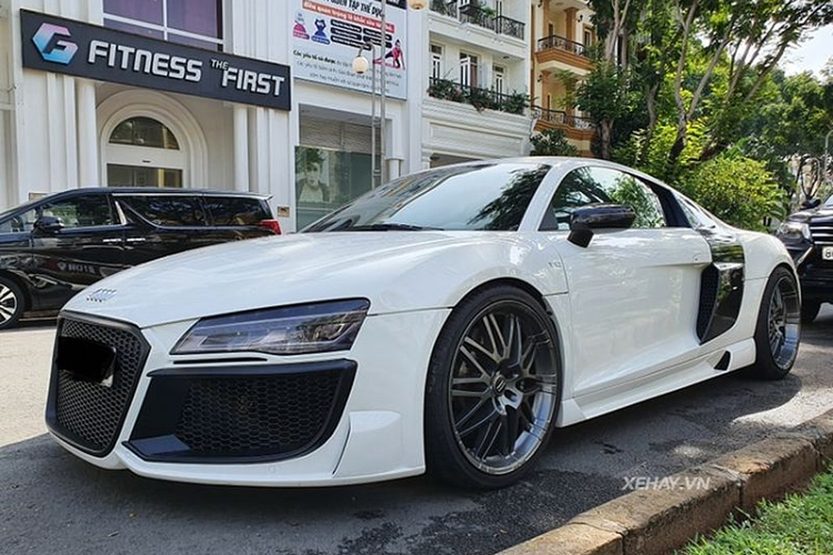 Audi R8 nang cap nhu phien ban V10 moi o Sai Gon