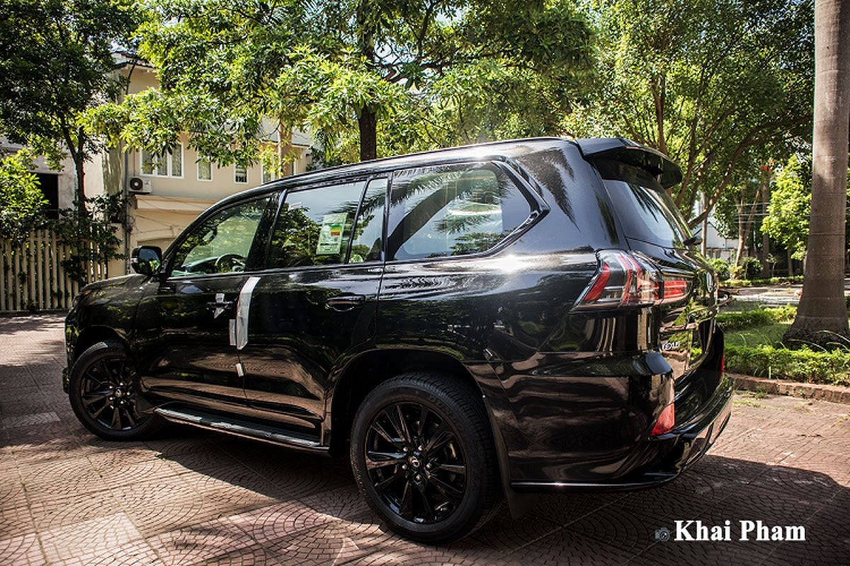 Can canh Lexus LX 570 Super Sport Black Edition hon 9 ty dong-Hinh-2