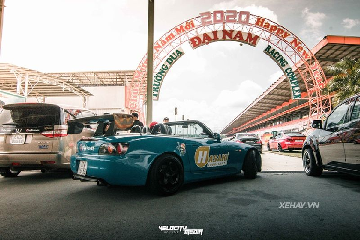 Honda S2000 mui tran, 