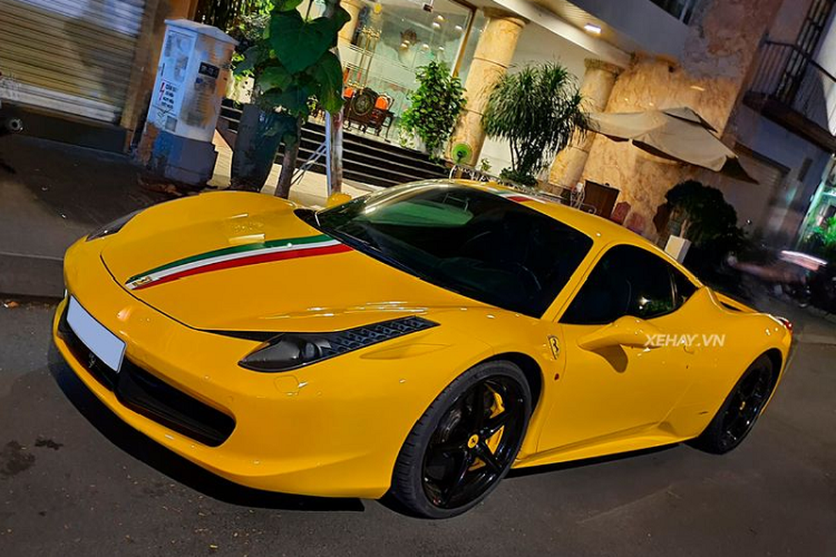 Sieu xe Ferrari 458 Italia hon 5 ty, mau doc tai Sai Gon