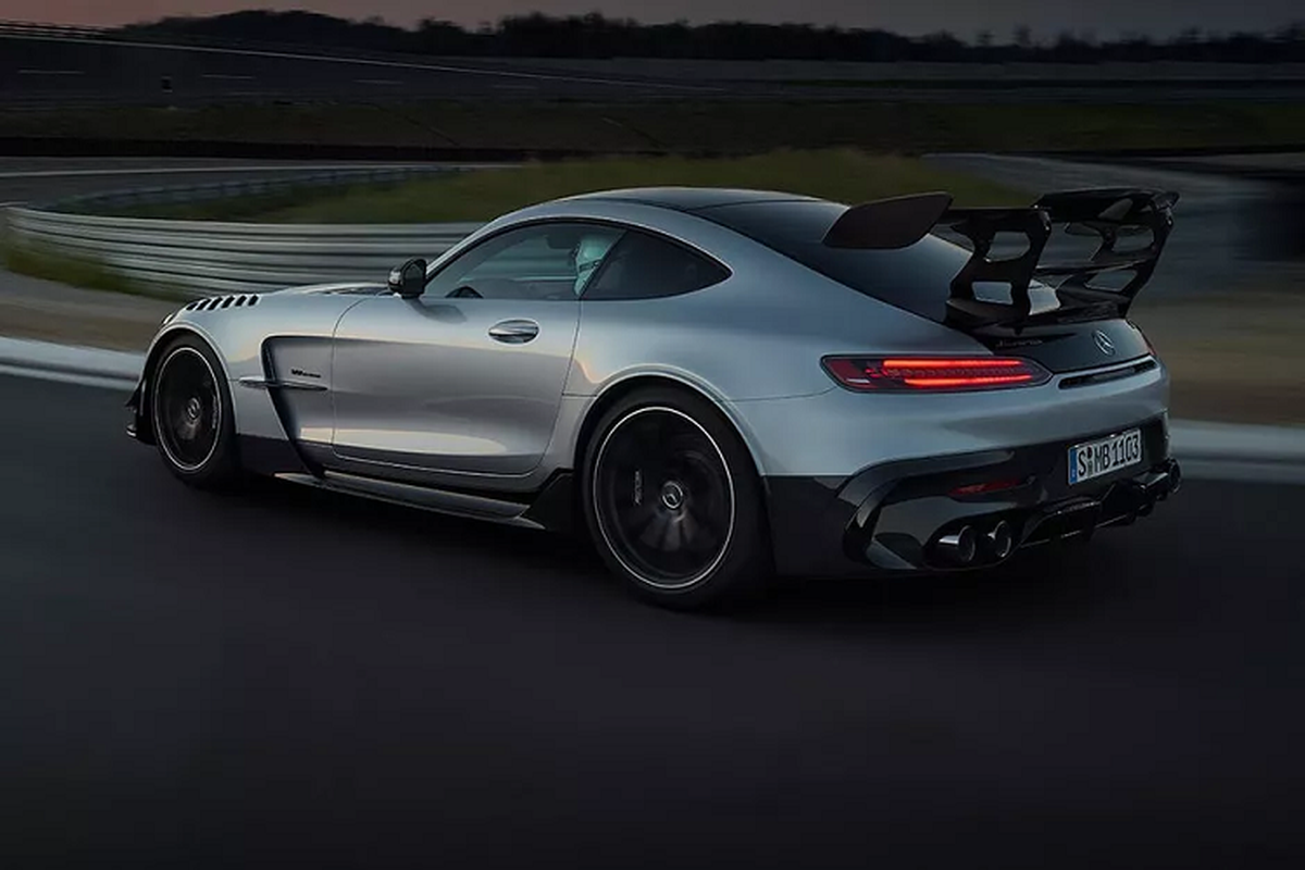 Chi tiet sieu xe Mercedes-AMG GT R Black Series 2021 moi-Hinh-4