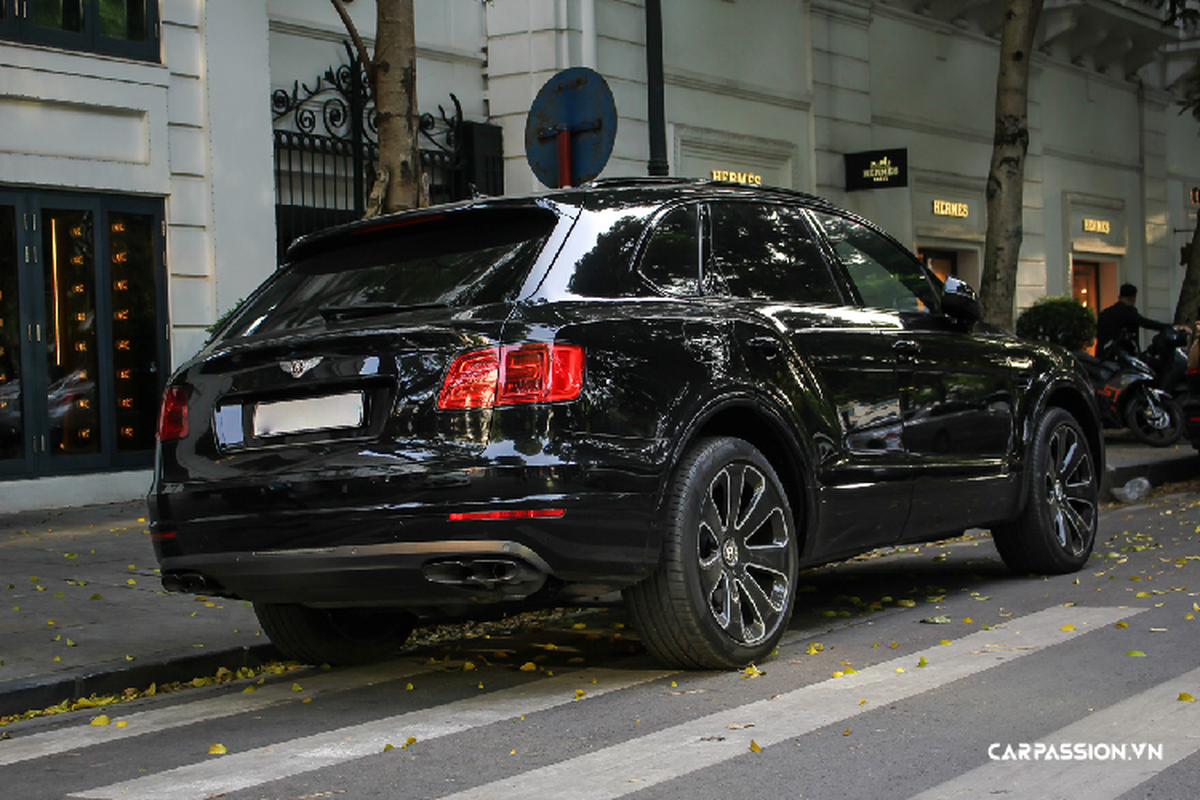 Bentley Bentayga Design Series gan 20 ty cua dai gia Ha Noi-Hinh-4