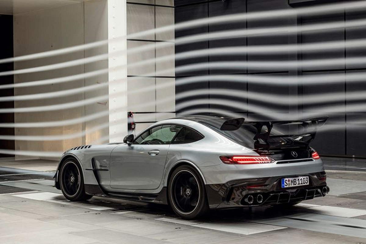 Mercedes-AMG GT Black Series so huu toc do toi toi 325 km/h-Hinh-7