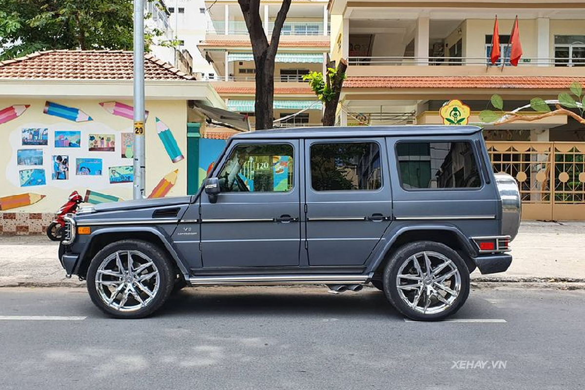 Cham mat Mercedes-AMG G55 