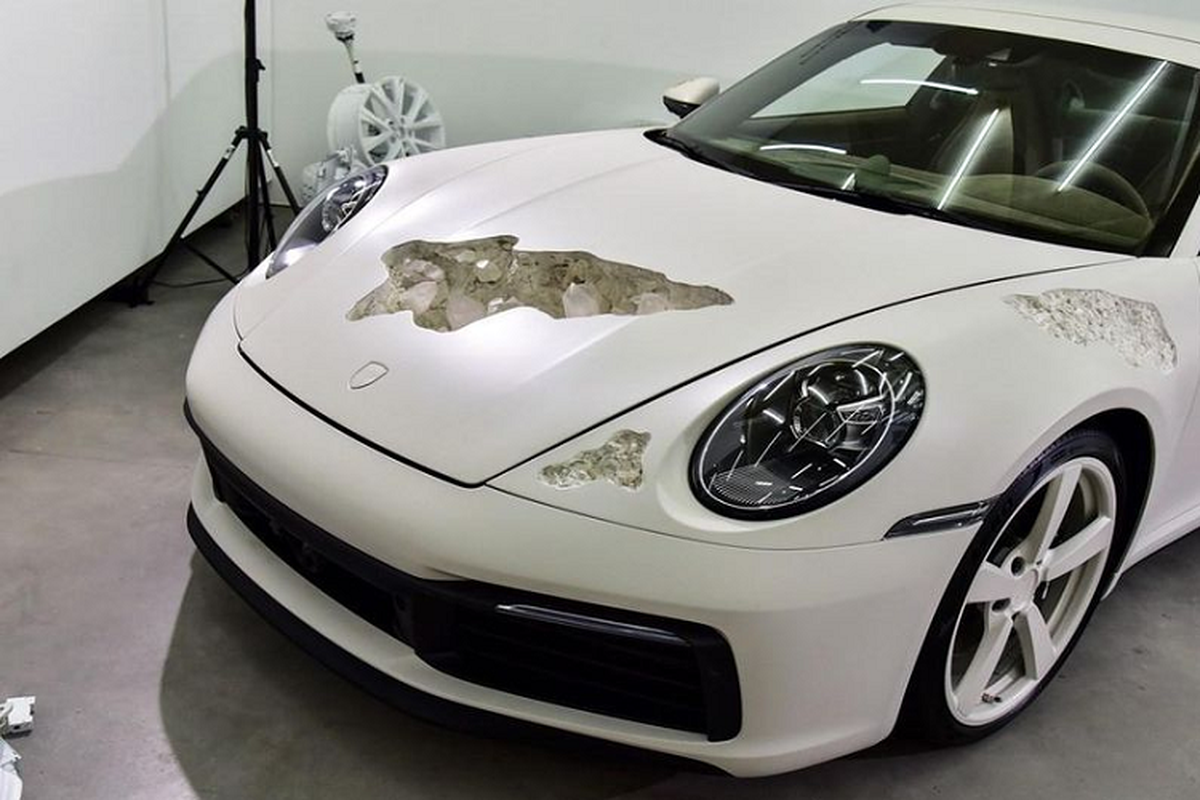 Porsche 911 Carrera 4S trang tri pha le kieu “an mon” doc dao-Hinh-3