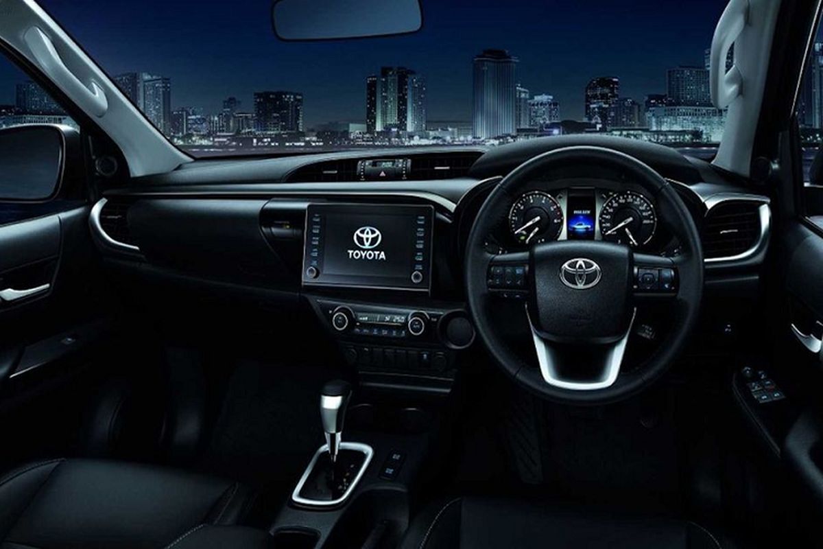 Hilux 2021 ve Viet Nam them Toyota Safety Sense, 