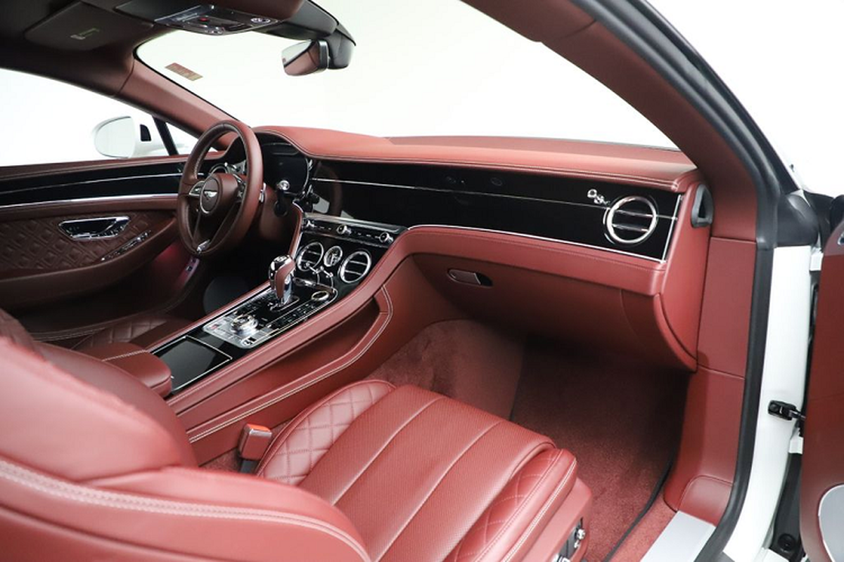 Bentley Continental GT V8 chuc ty dong sap cap ben Ha Noi-Hinh-4