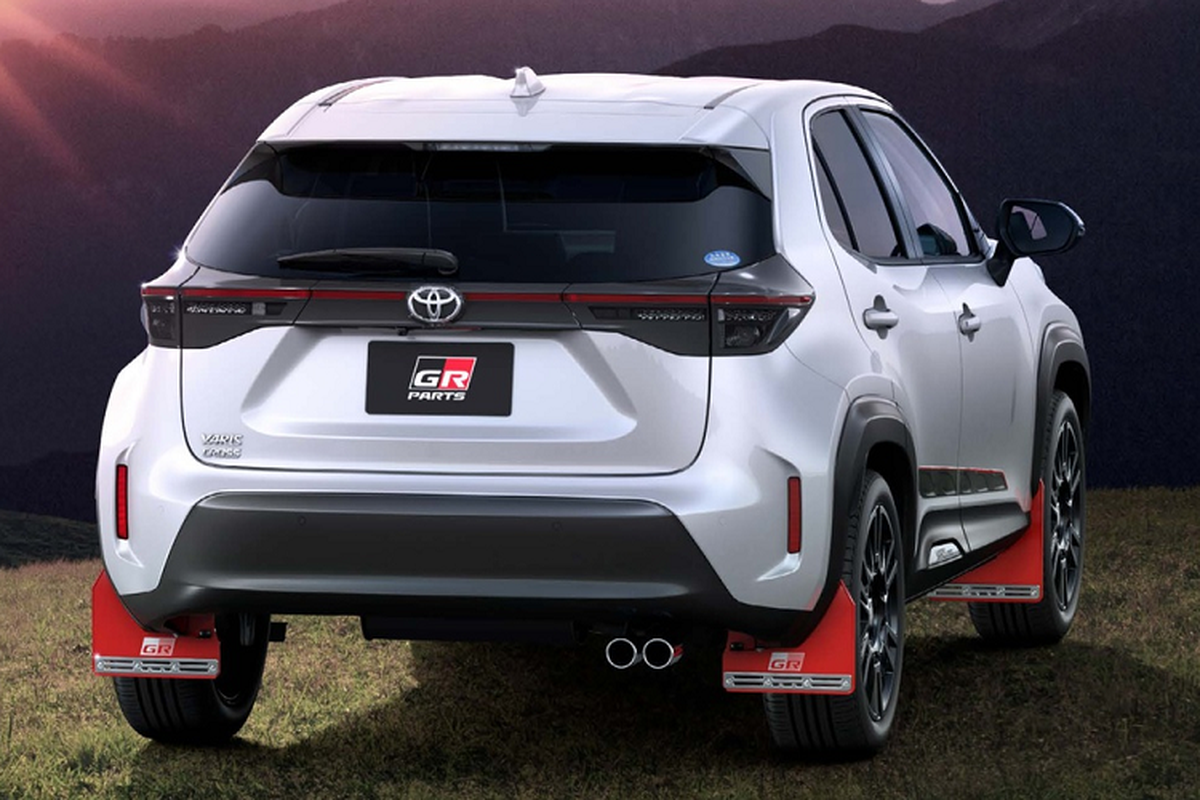 Crossover Toyota Yaris nang cap the thao tu 17.000 USD-Hinh-3