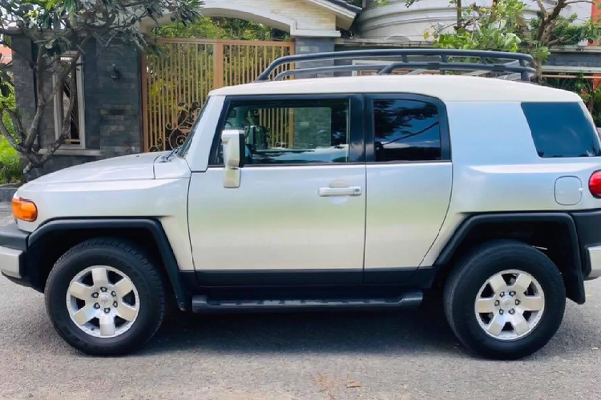 Toyota FJ Cruiser lan banh 13 nam, 