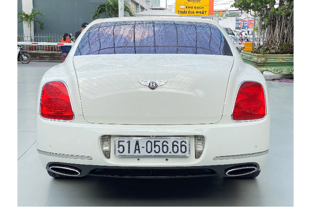 Xe sieu sang Bentley rao ban chi 2,4 ty tai Viet Nam mua COVID-Hinh-5