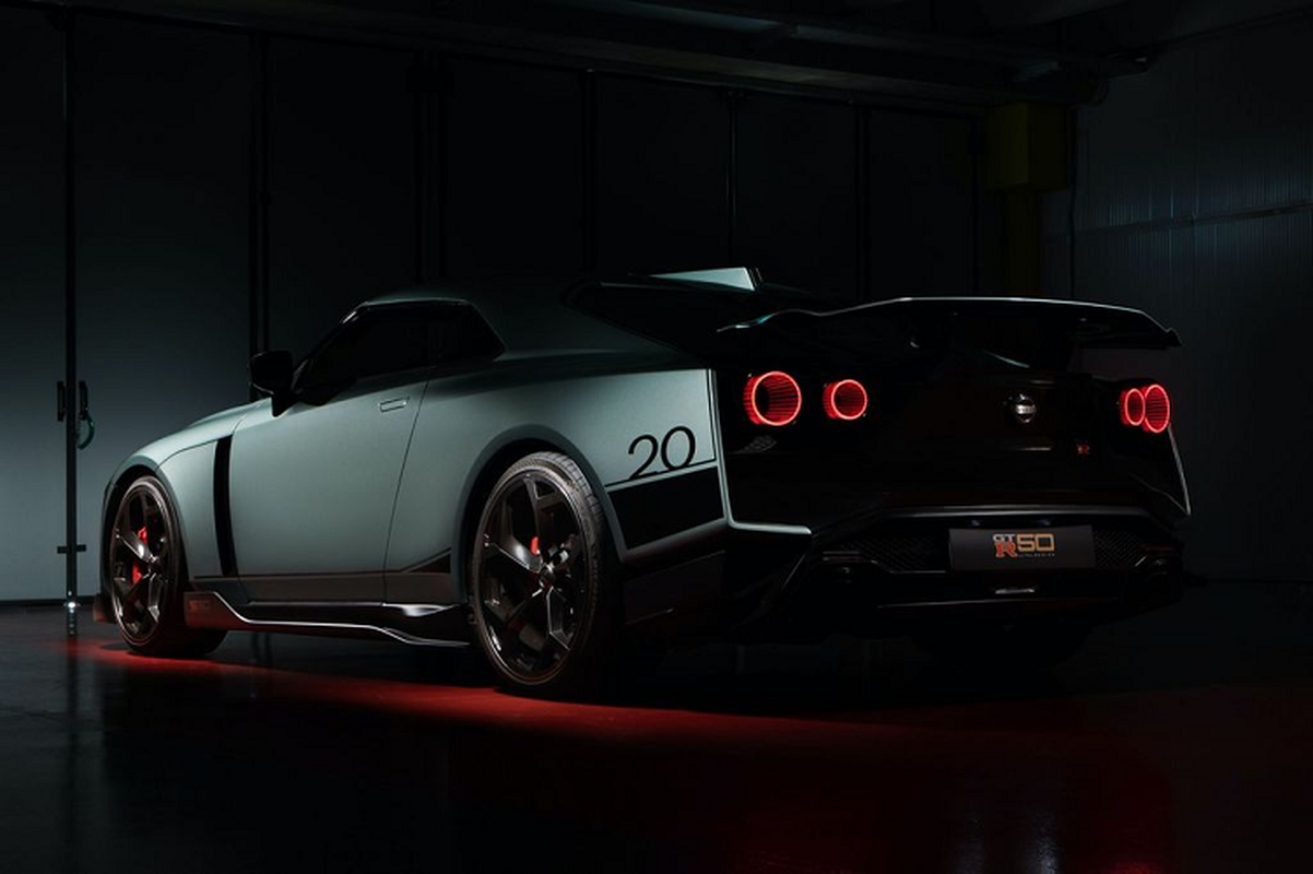 Nissan GT-R hon 9 ty dong se manh hon ca Ferrari 488 GTB-Hinh-5