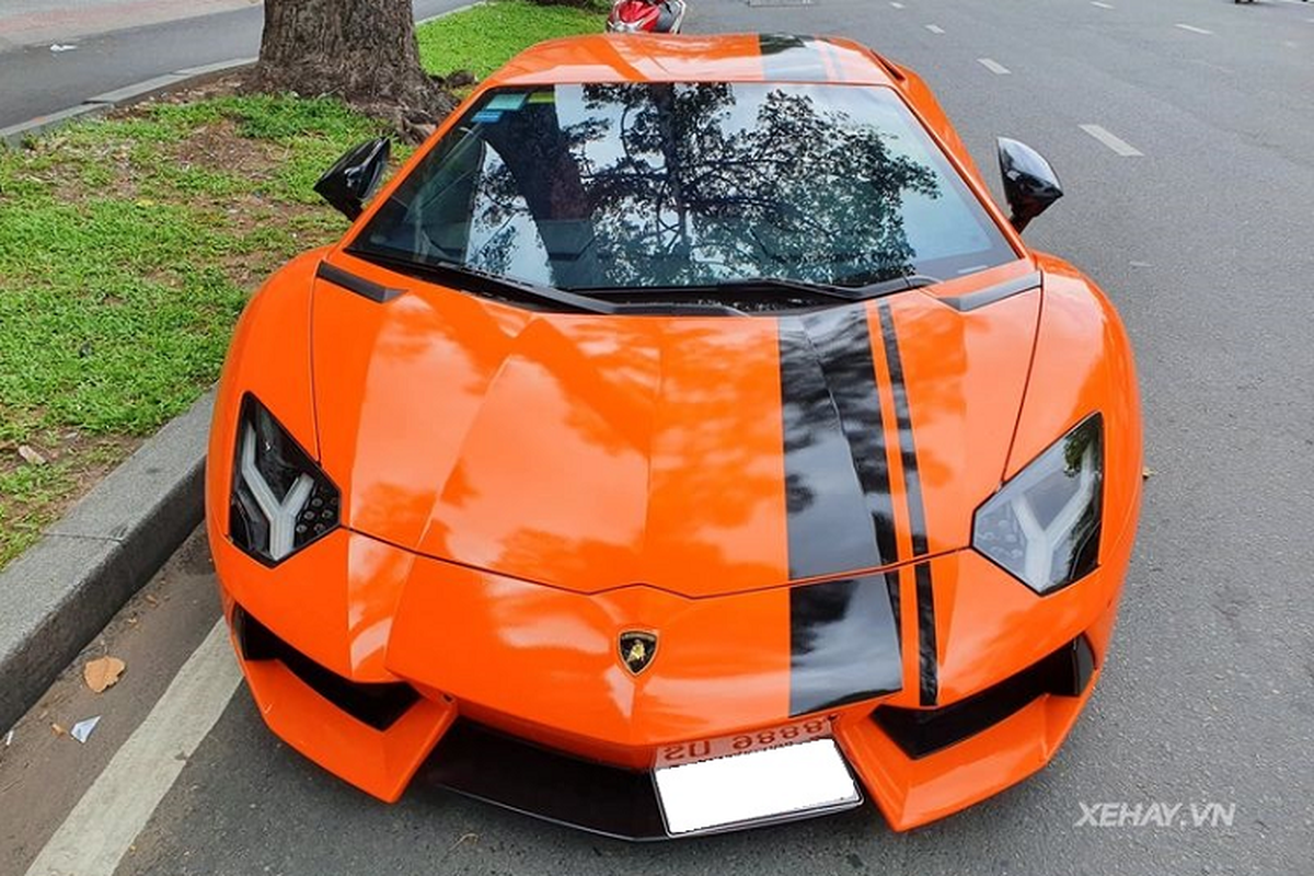 Ngam sieu xe Lamborghini Aventador LP700-4 do khung o Sai Gon-Hinh-2