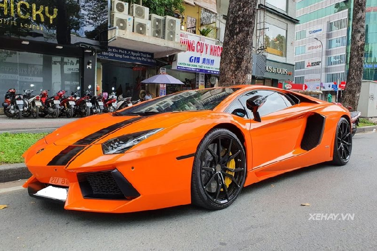 Ngam sieu xe Lamborghini Aventador LP700-4 do khung o Sai Gon-Hinh-6