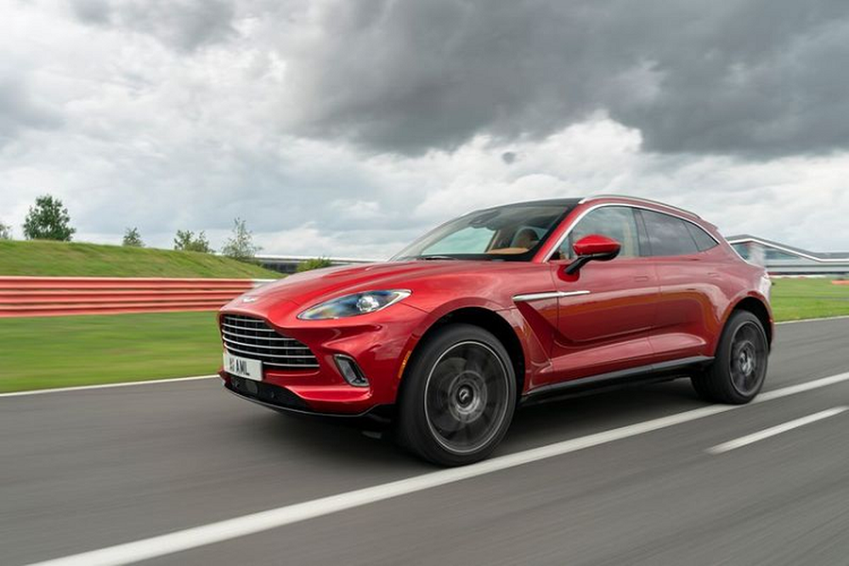 Sieu SUV Aston Martin DBX, co gi de canh tranh Lamborghini Urus?-Hinh-3