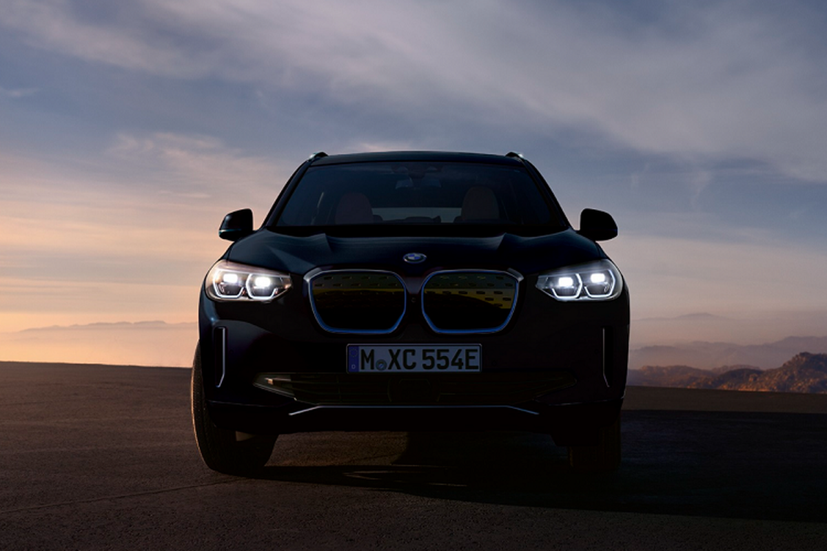 BMW iX3 2021 chay dien dat hon ca SUV hang sang X6