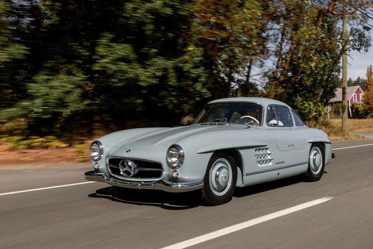 Mercedes-Benz 300SL hon 60 tuoi 