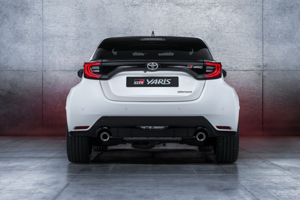 Toyota se ra mat GR Yaris Cross 