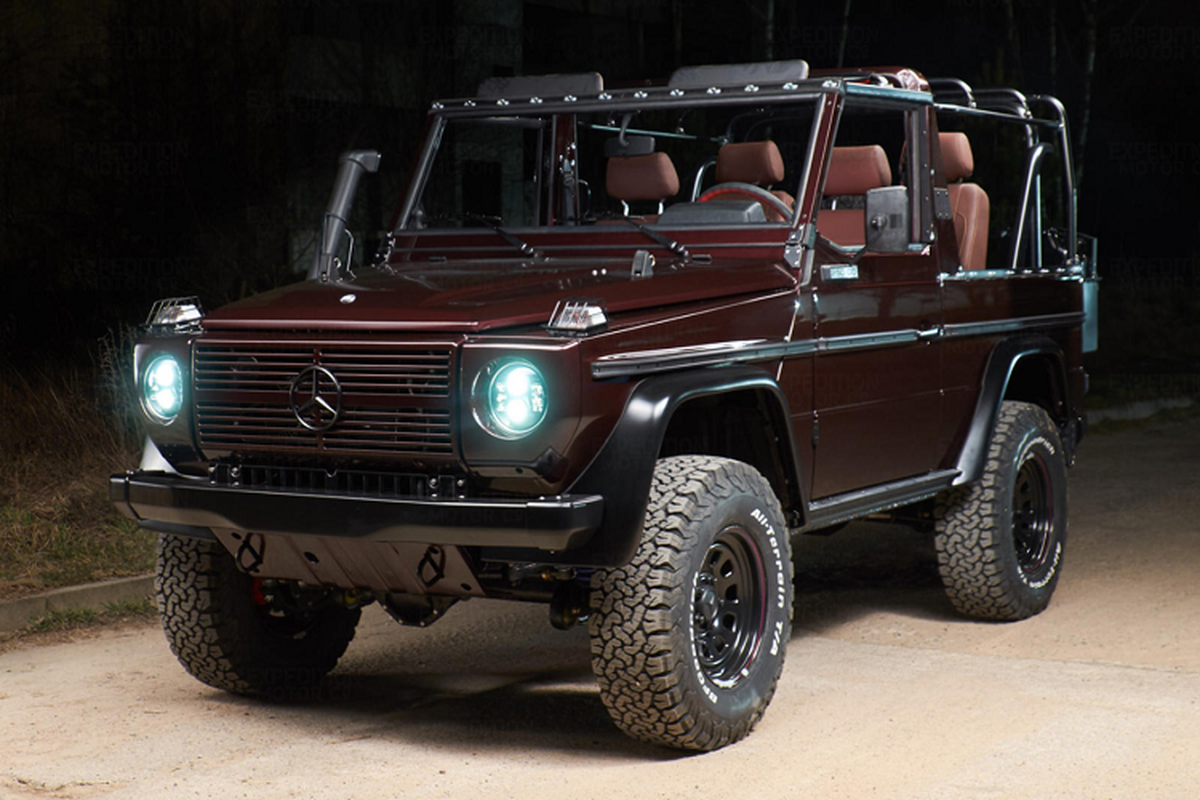 Mercedes G-Class 30 nam tuoi chao ban gan 2,5 ty dong