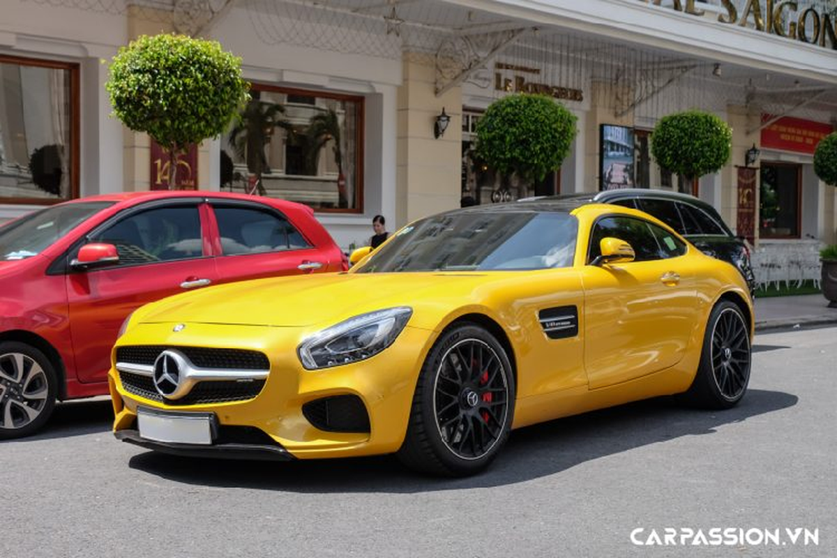 Ngam Mercedes-AMG GT S tien ty, hang hiem tren pho Sai Gon