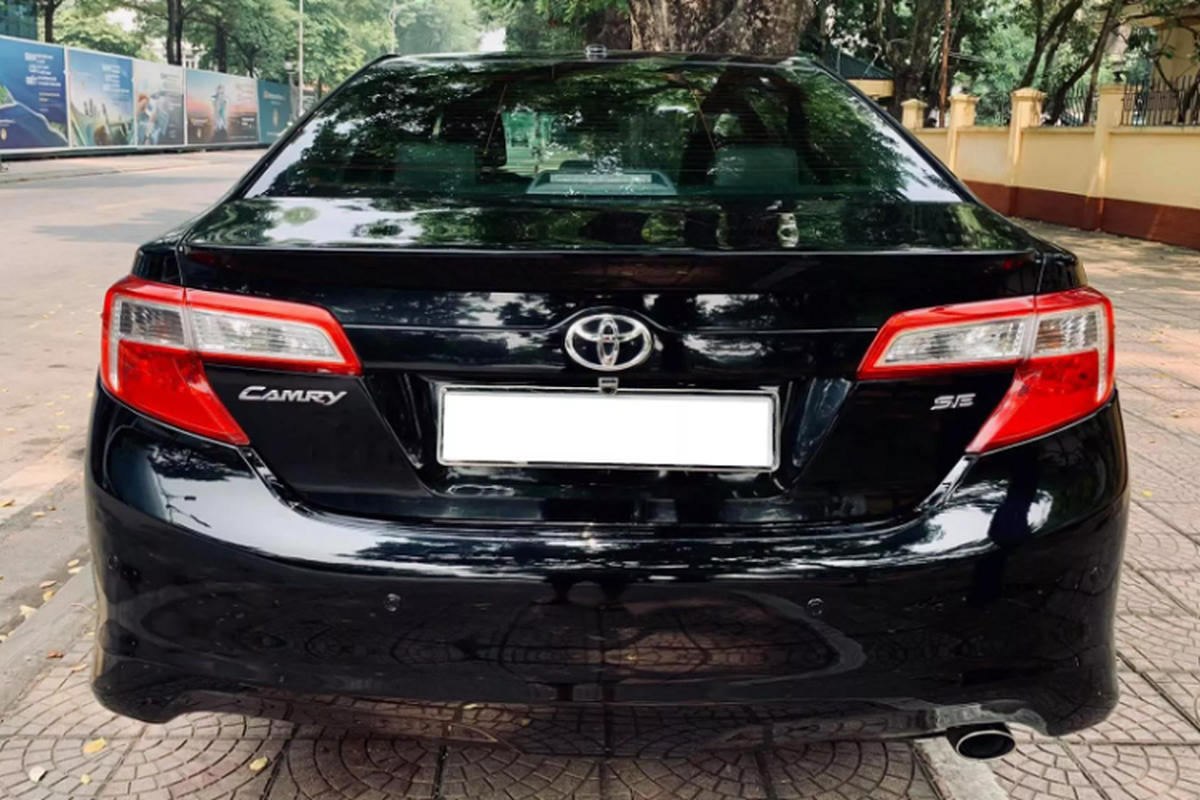 Toyota Camry SE nhap My chay 8 nam, hon 800 trieu o Hai Phong-Hinh-11