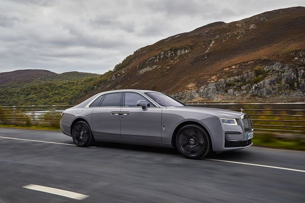 Xe sang Rolls-Royce Ghost 2021 se khong kem gi 