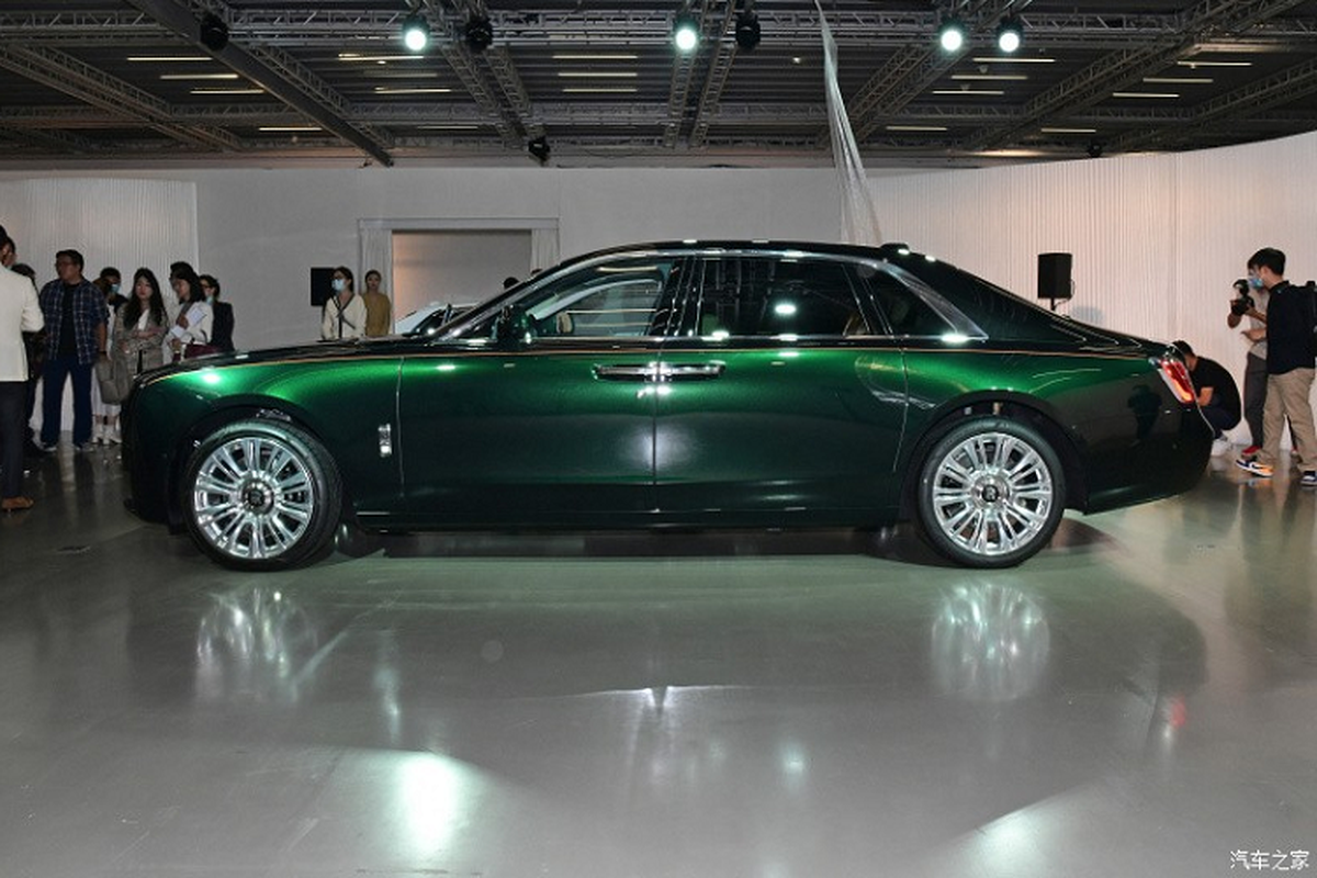 Rolls-Royce Ghost Extended toi 18 ty dong tai Trung Quoc