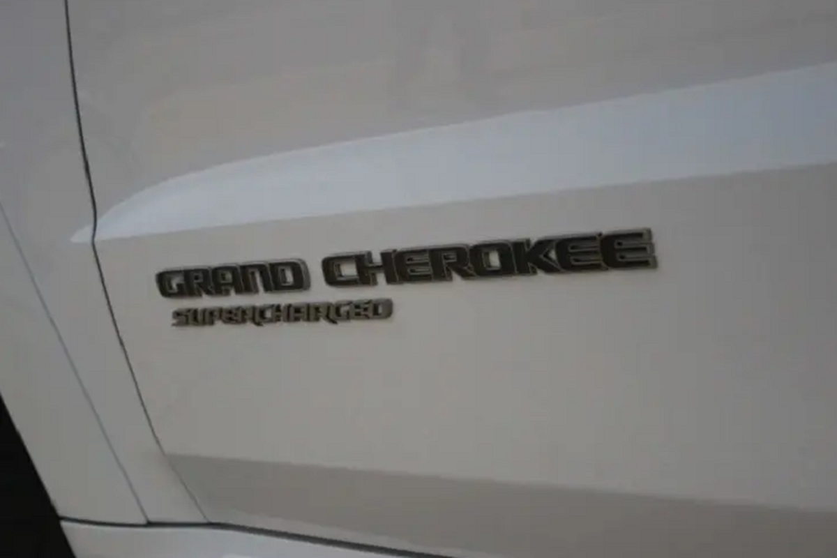 Jeep Grand Cherokee Armored 2020 chong dan chi 2 ty dong-Hinh-7