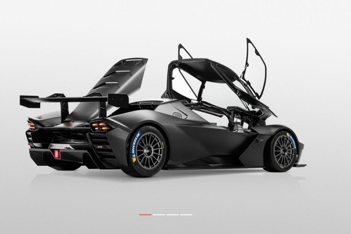 Hang xe may KTM ra mat X-Bow GTX toi 6,3 ty dong-Hinh-5