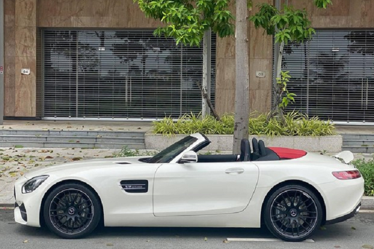 Ngam Mercedes-AMG GT Roadster hon 10 ty doc nhat Viet Nam-Hinh-3