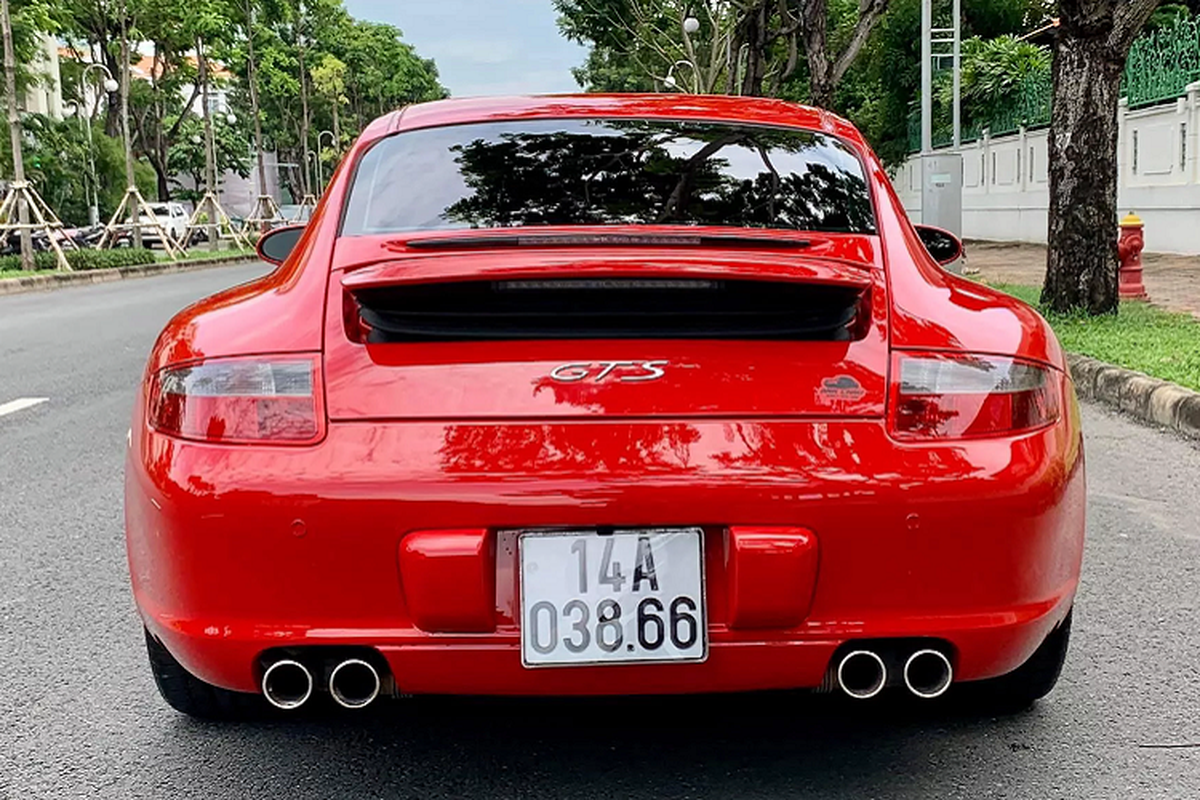 Can canh Porsche 911 hon 10 nam tuoi tai Viet Nam-Hinh-9