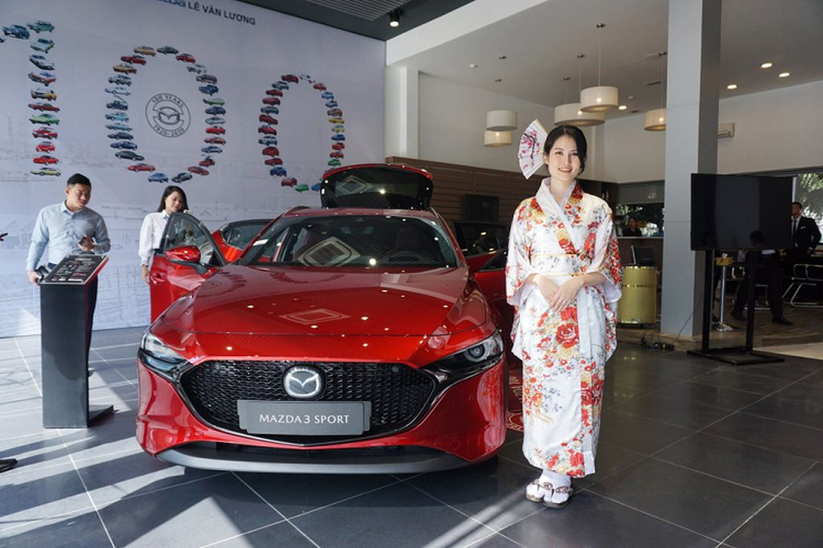 Mazda3 2020 ban dac biet, hon 860 trieu dong tai Viet Nam-Hinh-2