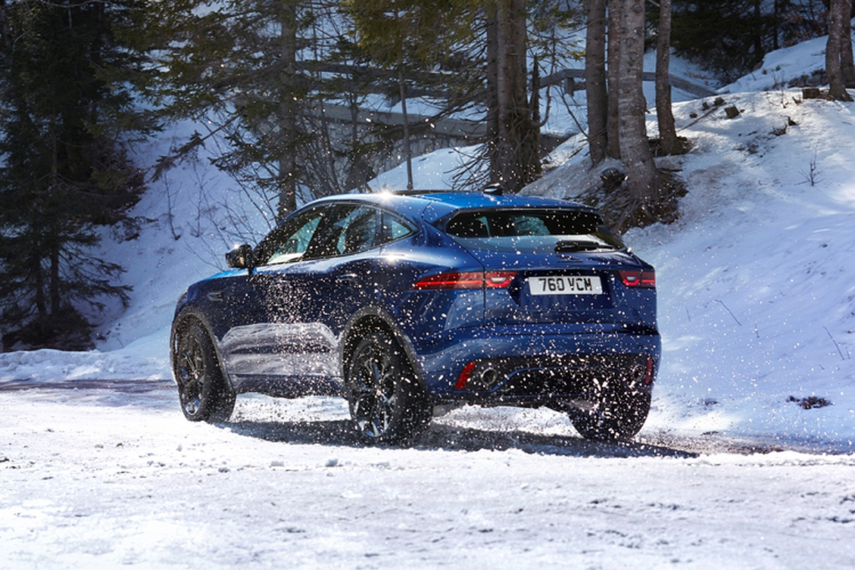 SUV hang sang Jaguar E-Pace 2021 nang cap moi co gi hot?-Hinh-9