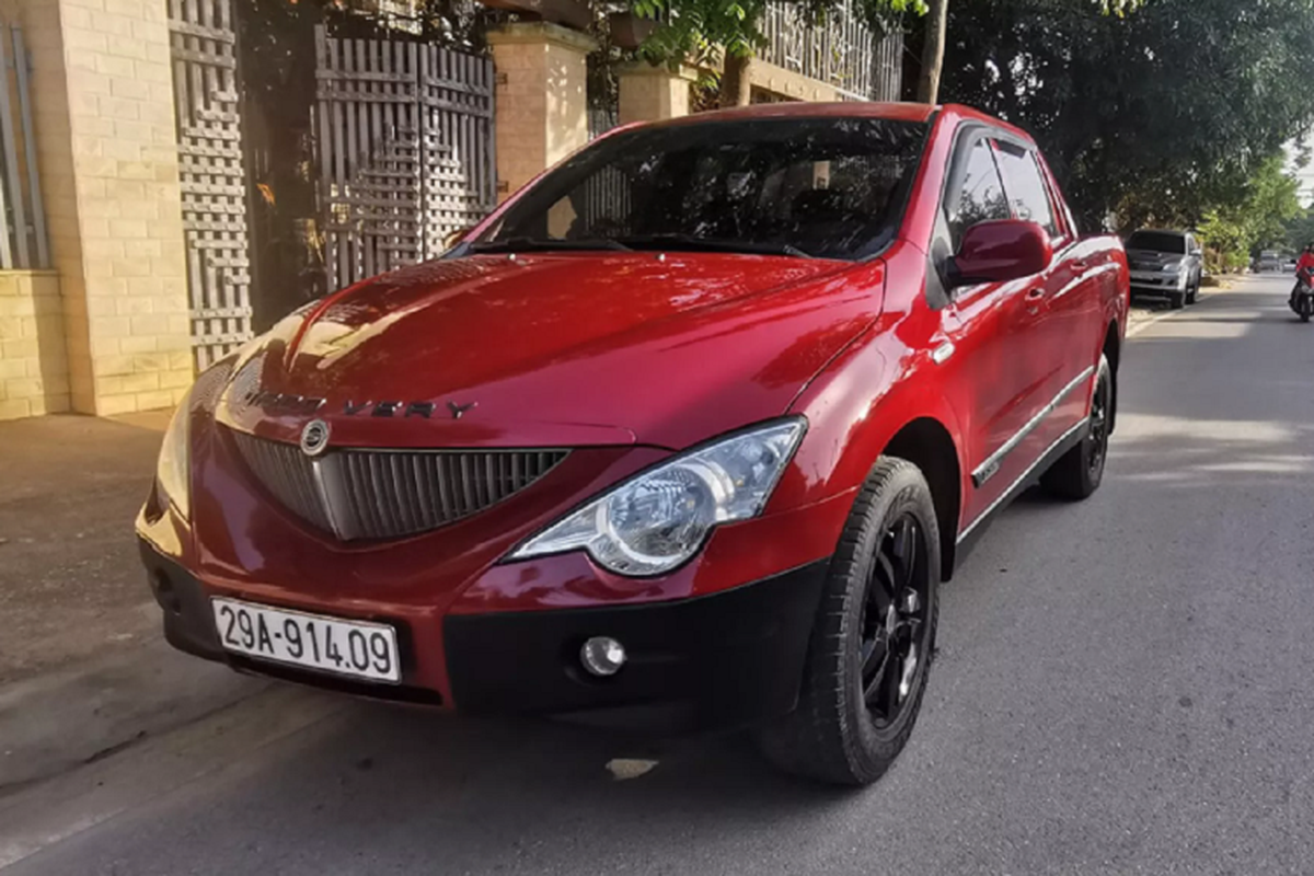 Ban tai SsangYong chay 10 nam, hon 400 trieu tai Viet Nam