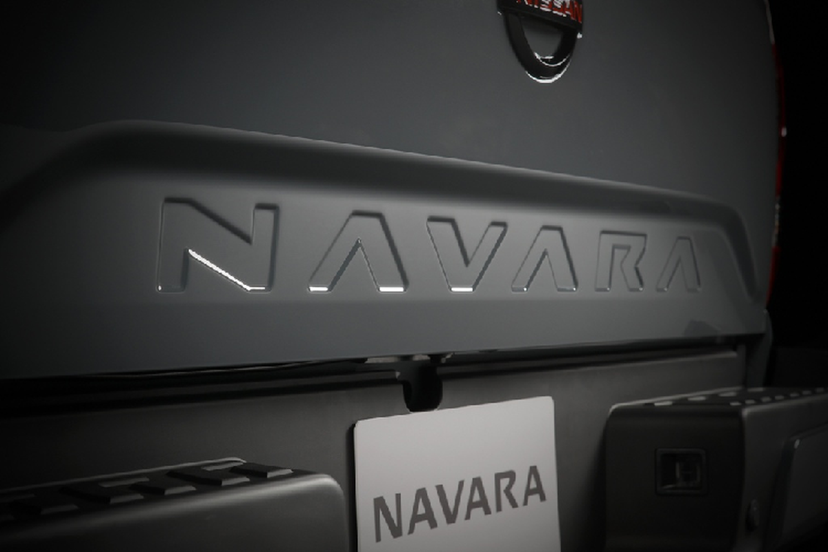 Nissan Navara 2021 moi, san sang cho cuoc 