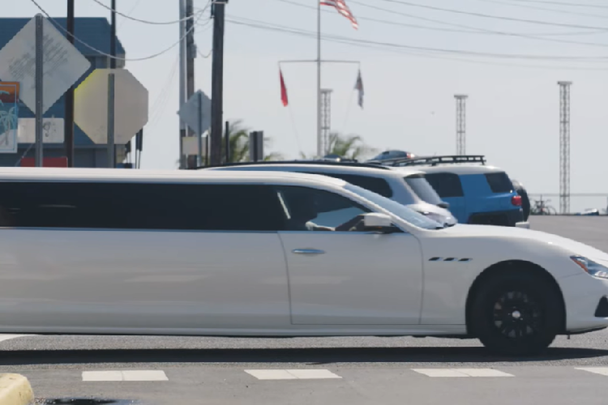 Maserati Ghibli Limo sang chanh, 