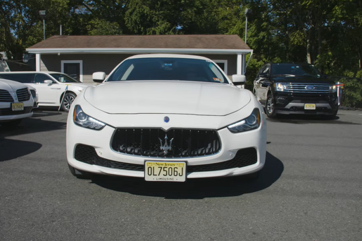 Maserati Ghibli Limo sang chanh, 