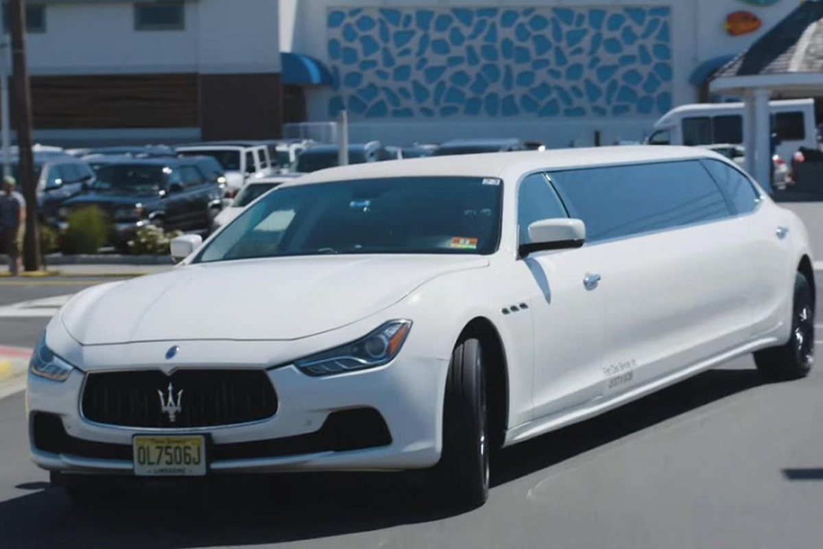 Maserati Ghibli Limo sang chanh, 