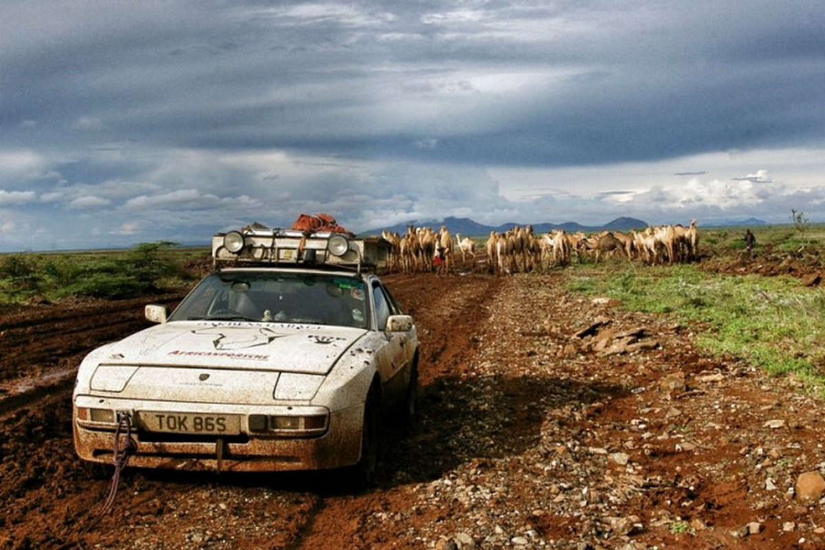 Phuot “xuyen luc dia” tu Anh Quoc den Chau Phi voi Porsche 944-Hinh-3