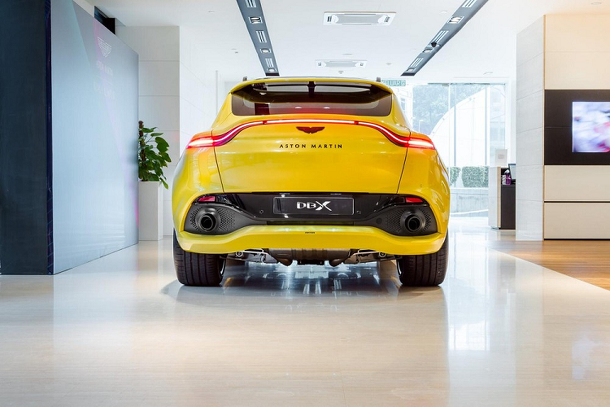 Aston Martin DBX chi 5,4 ty tai Malaysia, Dan choi Viet 