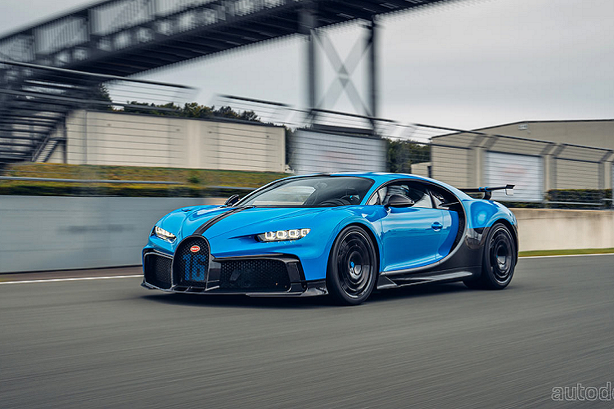 Bugatti Chiron Pur Sport hon 80 ty dong, “uong” 23,5 lit/100 km-Hinh-8