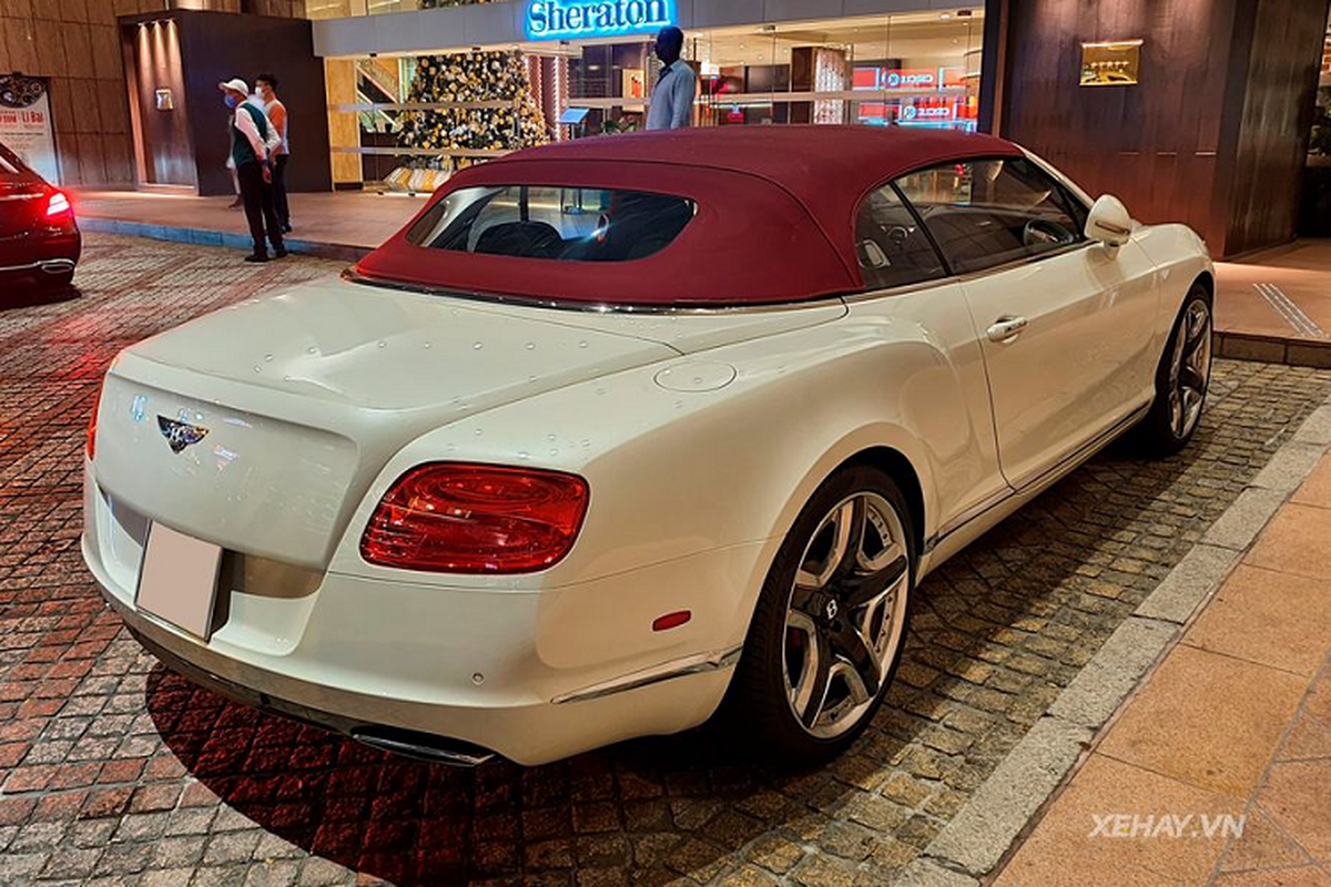 Chi tiet Bentley Continental GTC W12 Mulliner hon 10 ty o Sai Gon-Hinh-7