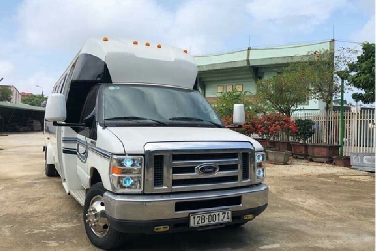 Can canh Ford E450 Mobihome, “nha di dong” 2,5 ty tai Sai Gon-Hinh-9