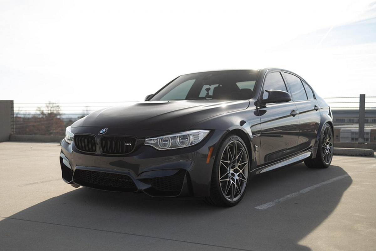 Ngam BMW M3 ban dac biet, ban ra tu 928 trieu dong