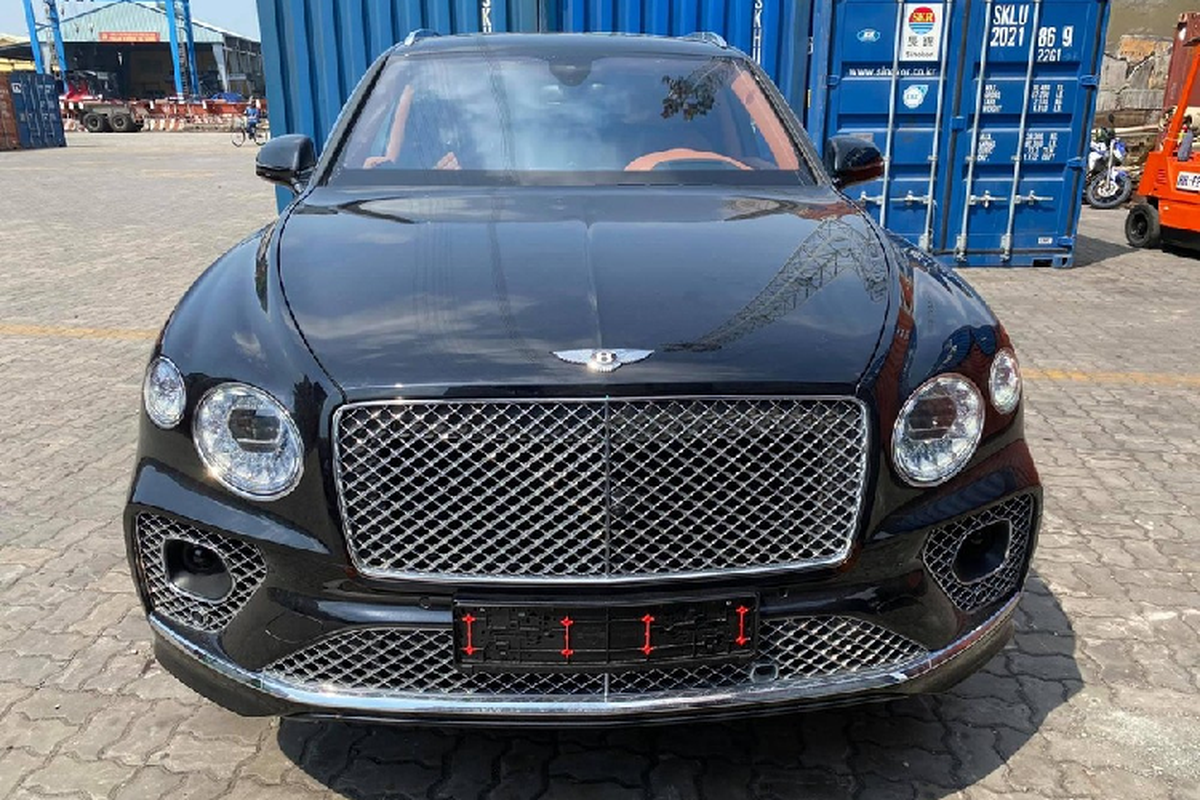 Bentley Bentayga V8 2021 ca chuc ty dong 