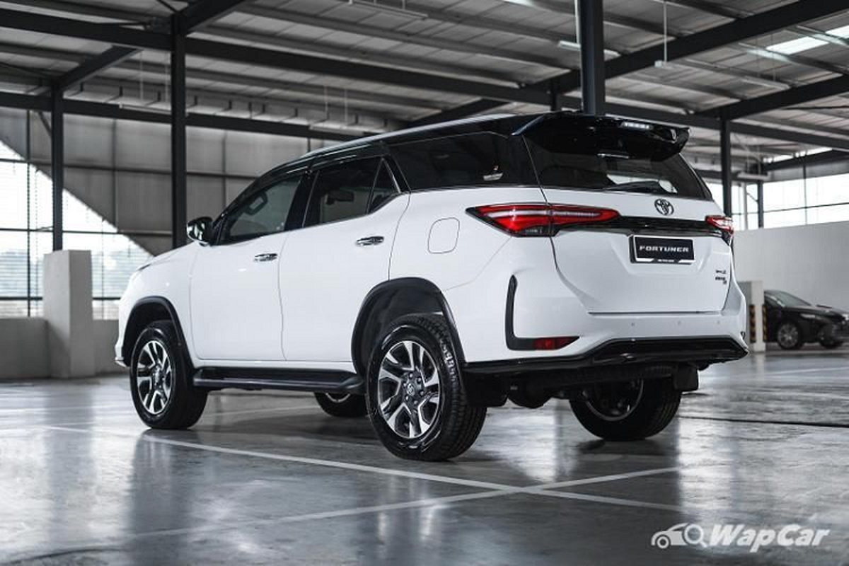 Toyota Fortuner 2022 se co dong co hybrid, cong nghe an toan hon-Hinh-5